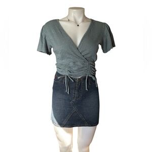 Live Be Spoiled Textured Top with front laces